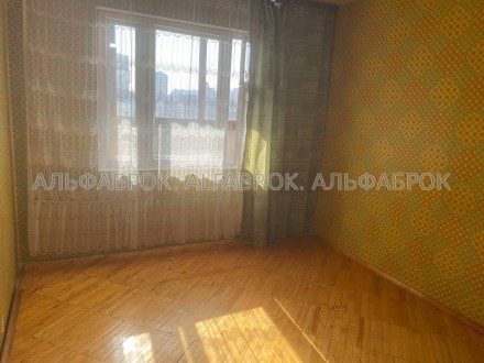 Предлагается к продаже отличная 2-к квартира по адресу: Киев, Подольский р-н, ул. Виноградарь. фото 3