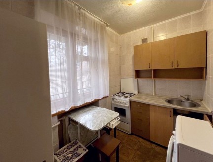 Продам 2-комнатную квартиру в кирпичном 9-этажном доме на пр. Слобожанский (Прав. . фото 4