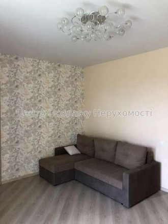 Центр Продажу Нерухомості продає 3 квартиру, з ремонтом.NB
Номер оголошення на с. . фото 4