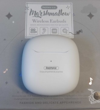 Bluetooth наушники
Remax TWS-19 Marshmallow Edition белого цвета. . фото 5