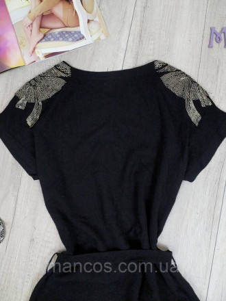 Женская туника с коротким рукавом Yscultuie чёрная трикотажная с поясом и бисеро. . фото 6