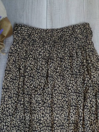 Женская юбка макси коричневая с принтом 
Состояние: б/у, в хорошем состоянии 
Ра. . фото 3