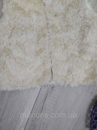 Меховый жилет для девочки H&M молочного цвета
Состояние: б/у, в идеальном состоя. . фото 4