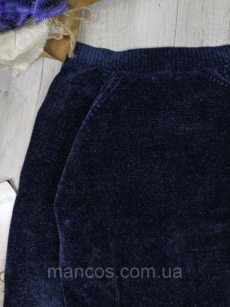 Женский свитер Lindex велюровый синий с V-образным вырезом горловины
Состояние б. . фото 6