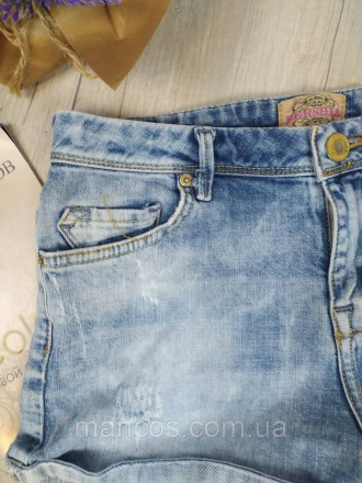 Женские джинсовые шорты Bershka голубые средняя посадка 
Состояние б/у в отлично. . фото 3
