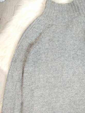  Женский теплый, мягкий серый вязаный свитер с удлиненной спинкой. Рукав реглан,. . фото 3