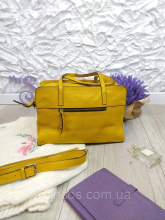 Изысканная кожаная жёлтая сумка придаст вашему образу свежий и стильный вид. Она. . фото 4