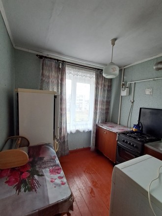Оренда 2-ох кімнатної квартири в Соснівці, є необхідні меблі, холодильник, машин. Сосновка. фото 5