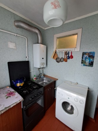 Оренда 2-ох кімнатної квартири в Соснівці, є необхідні меблі, холодильник, машин. Сосновка. фото 4