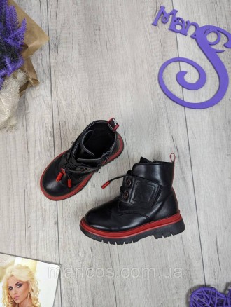 Демисезонные б/у ботинки для девочки Touy Tong. Выполнены из искусственной кожи.. . фото 2