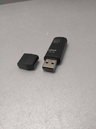 Интерфейс:	USB 2.0
Разъем:	USB Type-A
Объем памяти, ГБ:	128
Внимание! Комиссионн. . фото 6