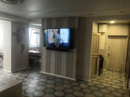 3-комнатная квартира, 84 м.кв.. . фото 5 Номер оголошення на сайті компанії: SF-2-857-366-OB.
Продам 3-кімнатну квартиру . . фото 5