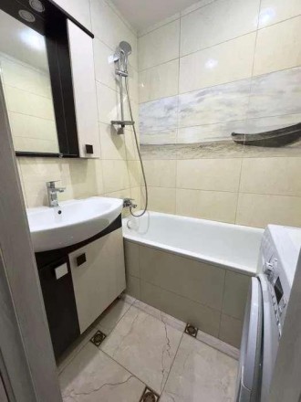 3-комнатная квартира, 69 м.кв.. . фото 4 Номер оголошення на сайті компанії: SF-2-888-055-OB.
Продам 3х кімнатну квартиру. . фото 4