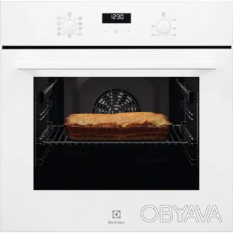 В духовке SurroundCook® Oven все будет приготовлено равномерно – от жареной кури. . фото 1