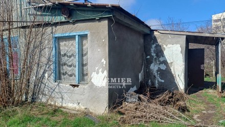У продажу будинок загальною площею 31.8 кв.м у м. Чорноморськ на 6 сотках землі.. . фото 2