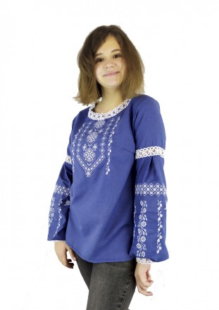 Модна вишита блуза для дівчинки
Красива вишита блузка для дівчинки, прикрашена ч. . фото 2