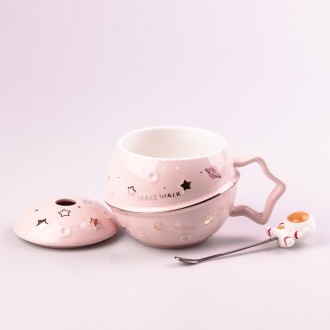 
Чашка керамическая 400 мл Астронавт с крышкой и ложкой Розовый
Керамическая роз. . фото 3