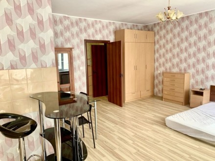 Продам однокомнатную квартиру в Днепровском районе ,по ул. Комбинатная, 25. ЖК С. . фото 7