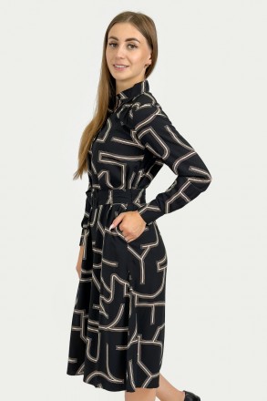 
Базовое женское платье в длине миди из вискозы с принтом. Струящийся материал п. . фото 4