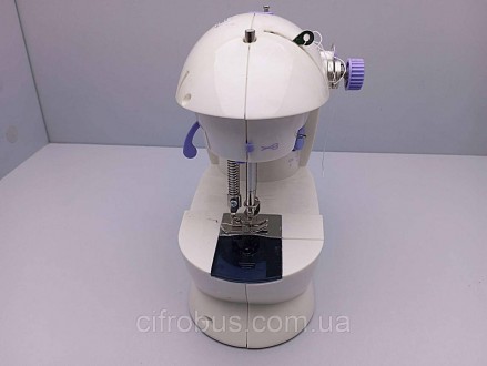 Швейная мини машинка портативная Mini Sewing Machine SM-202A 4 в 1 с педалью и а. . фото 8