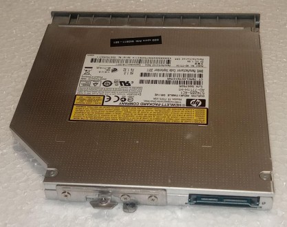 DVD-RW привод з ноутбука HP EliteBook 8460p AD-7711H 574285-4C1 643911-001

Ст. . фото 2