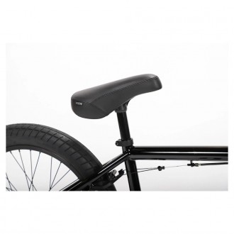 Велосипед Fiend Type O XL 2022 у чорному кольорі – це вершина інновацій та стилю. . фото 3