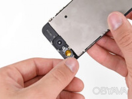 При падениях и ударах в iPhone 5с могут повредиться различные детали смартфона, . . фото 1
