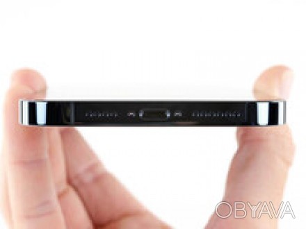 Чистка нижнего динамика iPhone 13 выполняется в случае загрязнения комплектующей. . фото 1