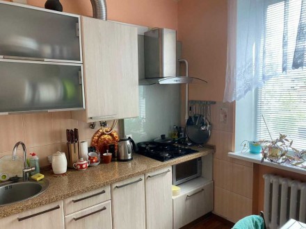 Сдам просторную уютную квартиру в ста метрах от метро Дворец Украина. Квартира о. . фото 2