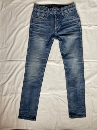 Мужские джинсы в отличном состоянии, очень качественные.замеры в сложеном виде:
. . фото 2