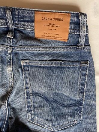 Мужские джинсы в отличном состоянии, очень качественные.замеры в сложеном виде:
. . фото 6