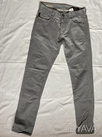 Мужские джинсы б/у серого цвета размер 29/32 замеры
в сложенном виде 
Пояс 41
. . фото 1