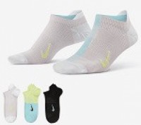 Шкарпетки Nike EVERYDAY PLUS LTWT NS виготовлений з високоякісного поліестеру та. . фото 3