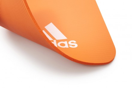 Тренувальний килимок ADMT-11015 від Adidas ідеально підходить для тренувань для . . фото 3