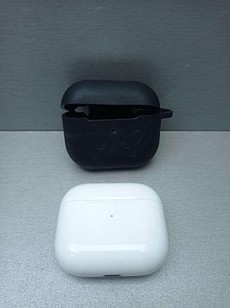 Наушники Apple AirPods 3 
Основні особливості:
- Керування дзвінками та програва. . фото 3