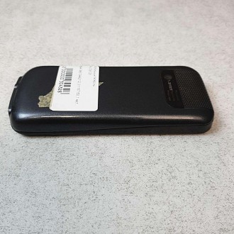 Телефон, поддержка двух SIM-карт, экран 2.4", разрешение 320x240, камера 1.30 МП. . фото 7