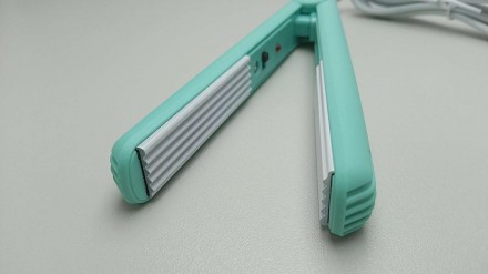 Hair Straightener F-002A
Внимание! Комиссионный товар. Уточняйте наличие и компл. . фото 4