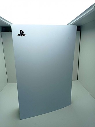 Начните свое приключение с PlayStation
Игровая консоль нового поколения PlayStat. . фото 9