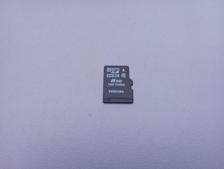 MicroSD 8Gb - компактное электронное запоминающее устройство, используемое для х. . фото 4