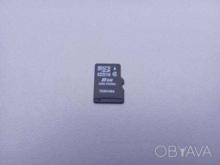 MicroSD 8Gb - компактное электронное запоминающее устройство, используемое для х. . фото 1