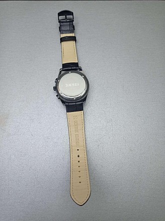 Чоловічий наручний годинник з масивним корпусом Skmei 9236 Сріблястий з чорним ц. . фото 7