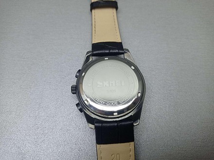 Чоловічий наручний годинник з масивним корпусом Skmei 9236 Сріблястий з чорним ц. . фото 6