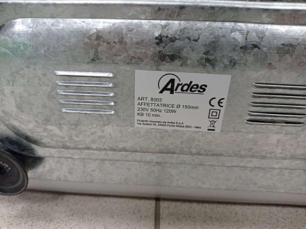 Машина для нарізання Ardes 8003 обладнана лезом із неіржавкої сталі завдовжки 19. . фото 7