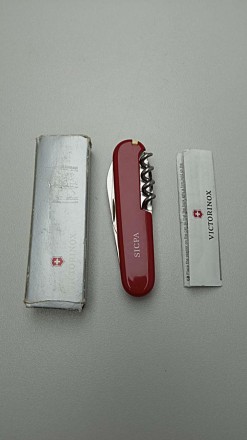 Чудовий перочинний ніж Victorinox Tourist (0.3603) гідно оцінили вже багато кори. . фото 2