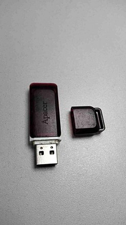 Флешка USB 16Gb — запоминающее устройство, использующее в качестве носителя флеш. . фото 2