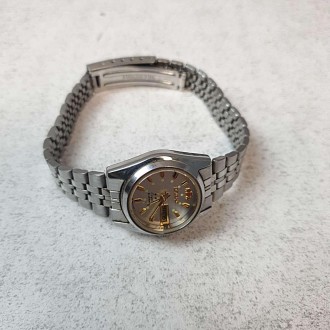 Наручные женские часы Orient 559WC8-02 CA
Внимание! Комиссионный товар. Уточняйт. . фото 4