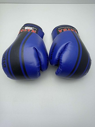 Рукавички для боксу. Верх рукавички зроблений з PVC, наповнювач — сформований пі. . фото 3