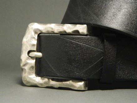 Ремень мужской кожаный под джинсы ДхШ: 127х4 см Zubko A40101D черный
Классически. . фото 3