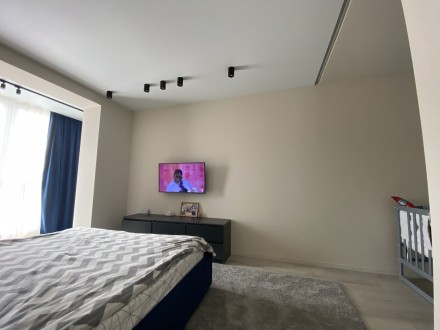 Продаж великої світлої 1-кімнатної квартири 43м2 на 8/11 поверсі з якісним новим. . фото 5