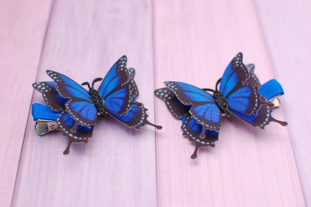 
Стильные, модные и яркие бабочки из плотной ткани синего цвета для маленьких мо. . фото 2